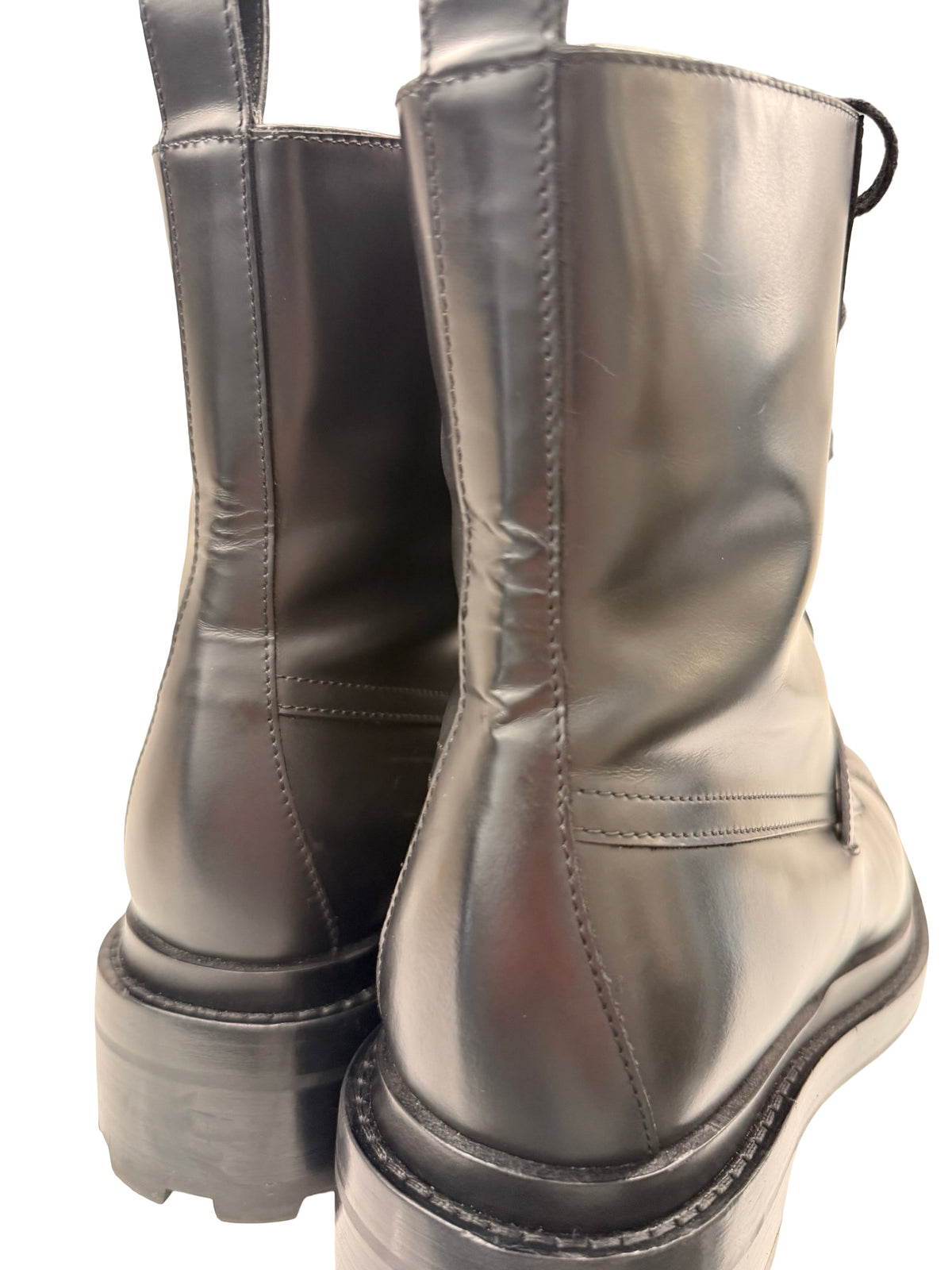 Hermes Black Funk Kelly Buckle Calfskin Ankle Boots. Size: 39
