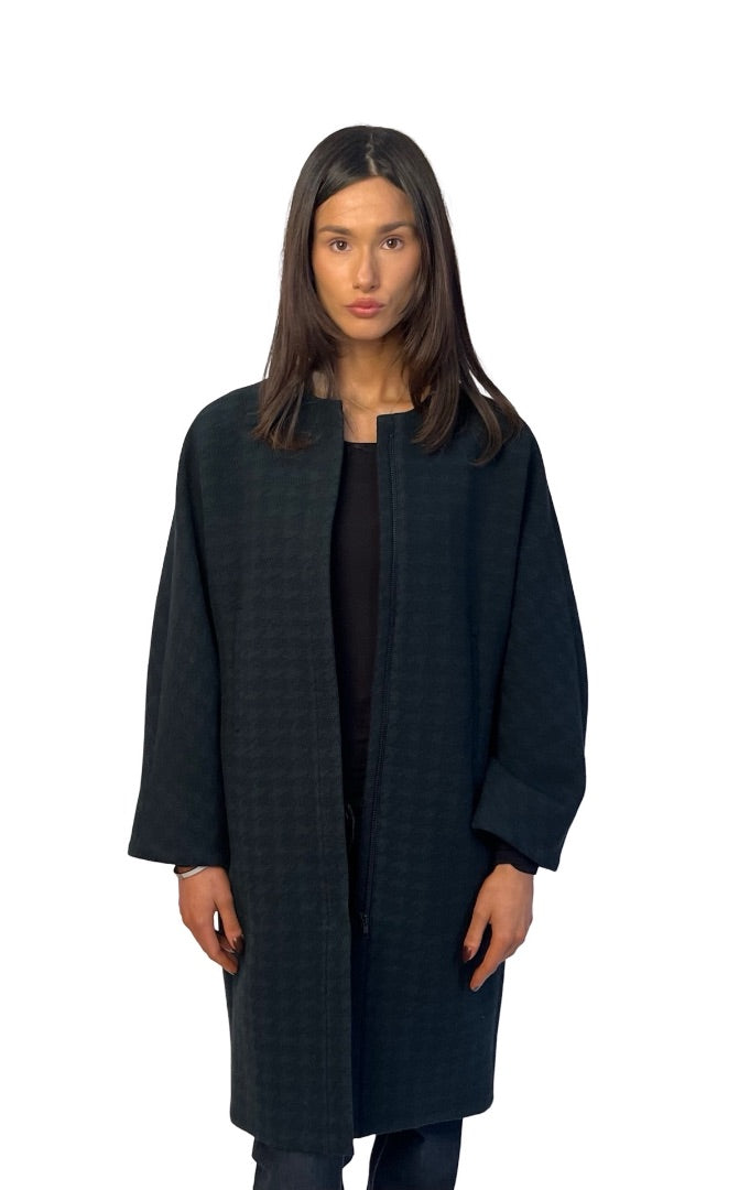 Scanlan Theodore Dark Green Houndstooth Wool Cocoon Coat. Size: S-M