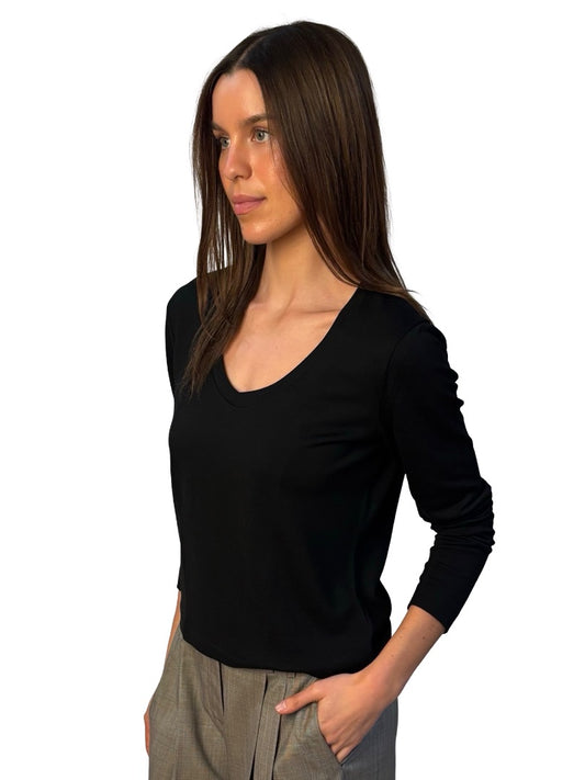 Toni Gard Black Wool Long Sleeve Top. Size: L
