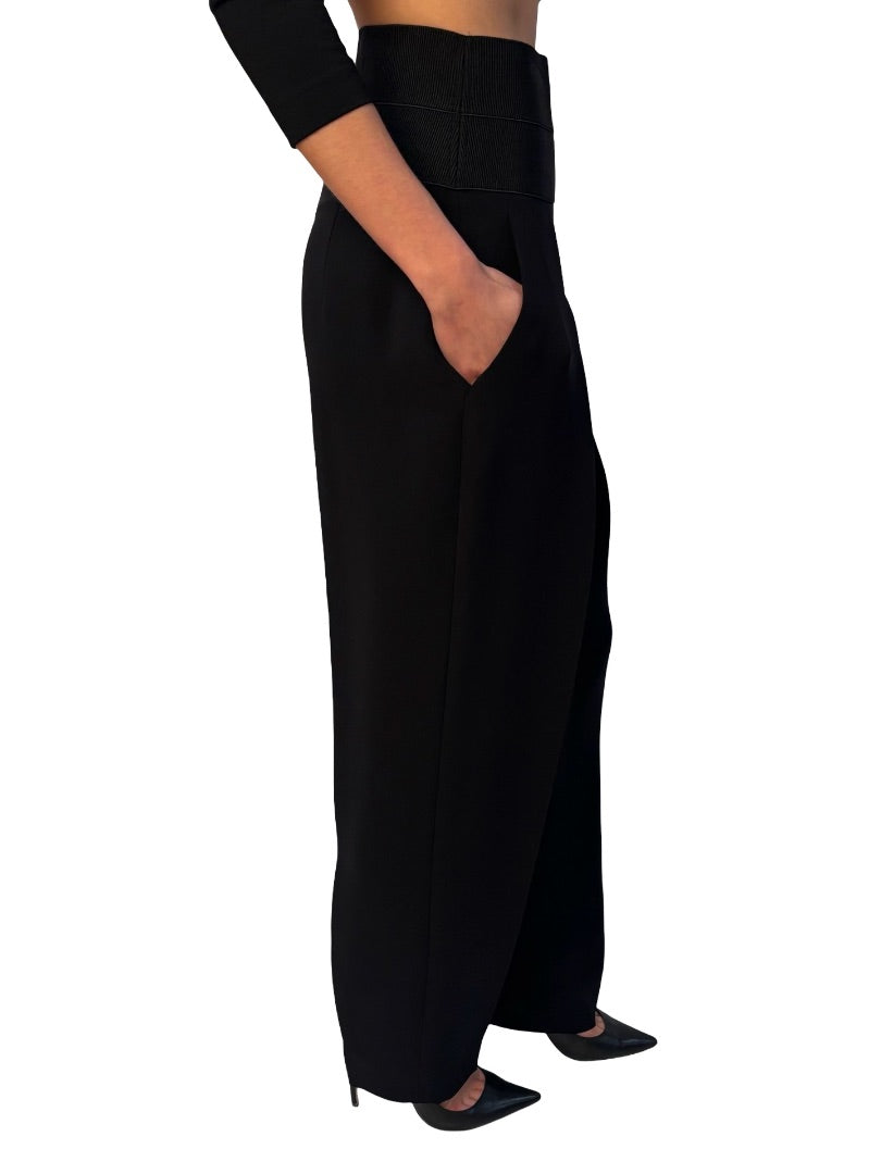 Giorgio Armani Black Elastic Waistband Pleated Pant. Size: 40