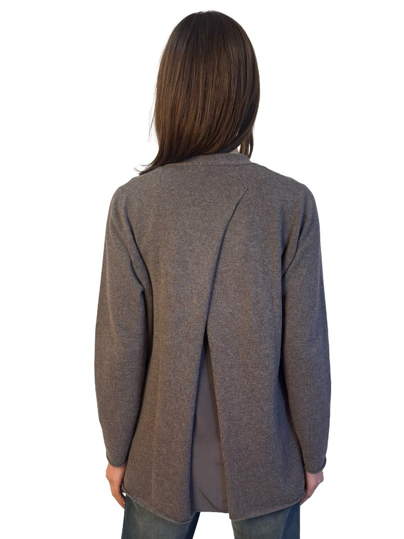 Fabiana Filippi Grey Wool Blend Twist Button Cardigan. Size: 46