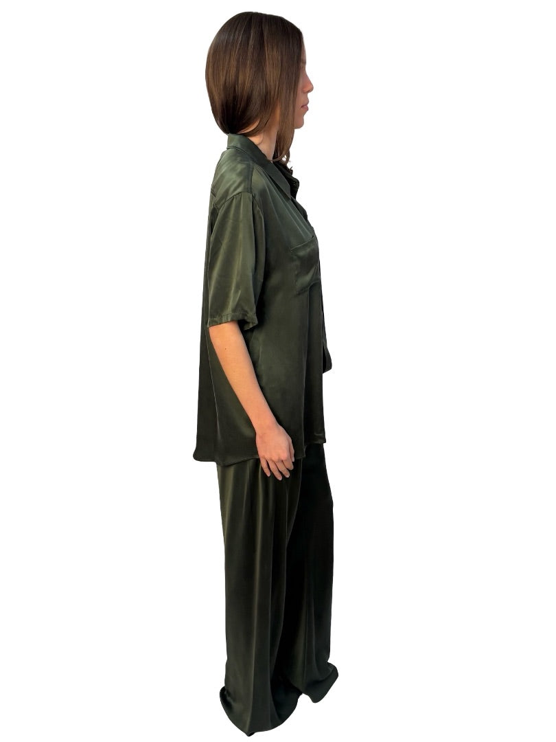 Silk Laundry Khaki Silk Sleeveless Pocket Shirt & Pant Set. Size: L & XL