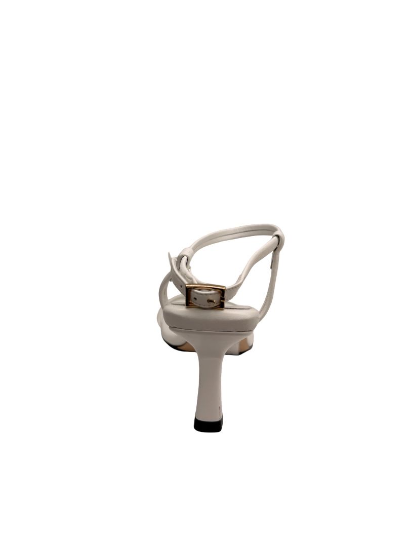 Scanlan Theodore White Leather Stroppy Sandal Heel. Size: 37