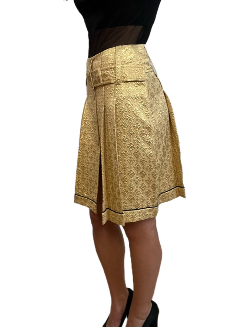 Prada Gold Metallic Skirt. Size: 38