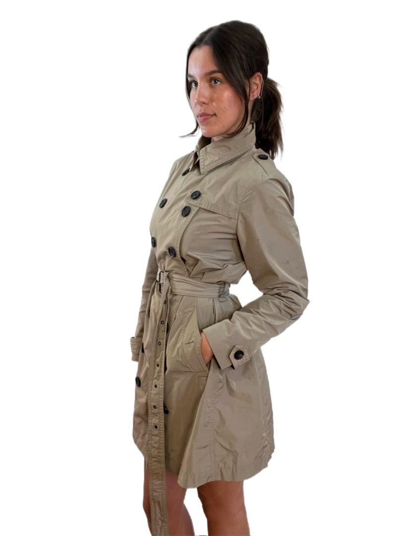 Burberry Beige Trench Coat. Size: 12