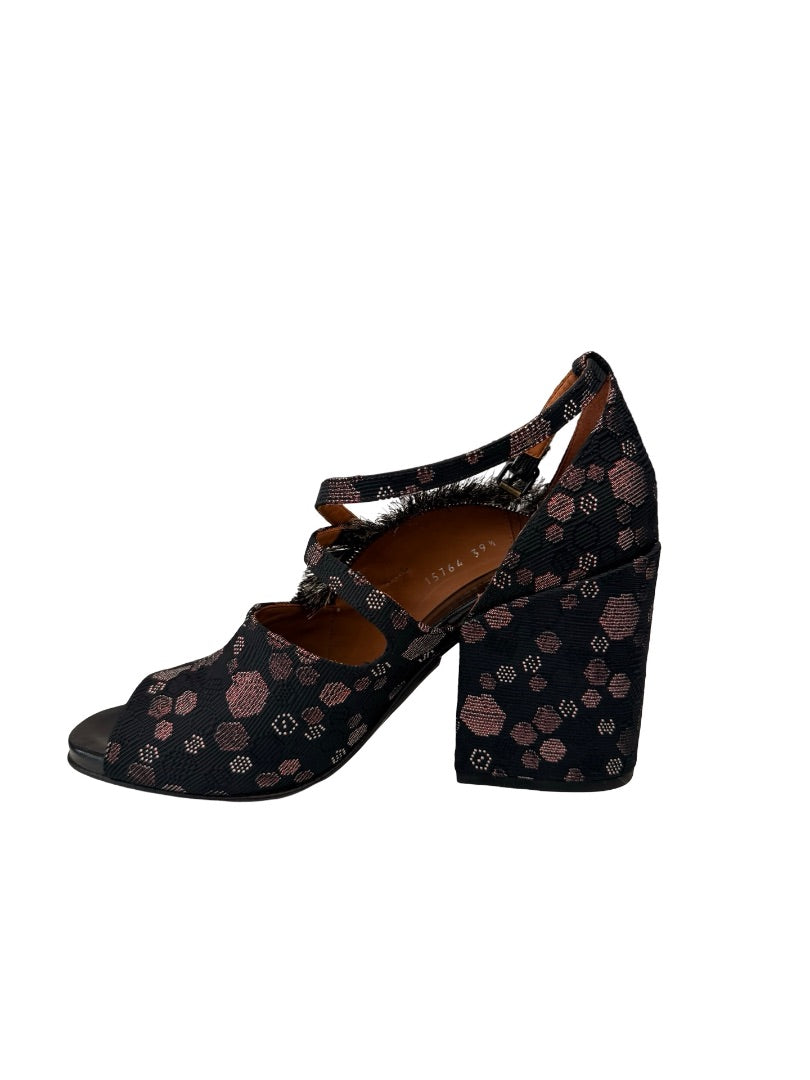 Dries Van Noten Black Hexagon Embroidered Block Heel. Size: 39.5