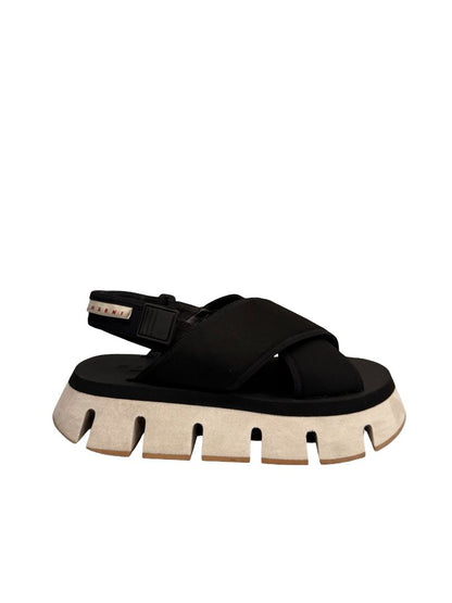 Marni Black Criss Cross Platform Sandals. Size: 38