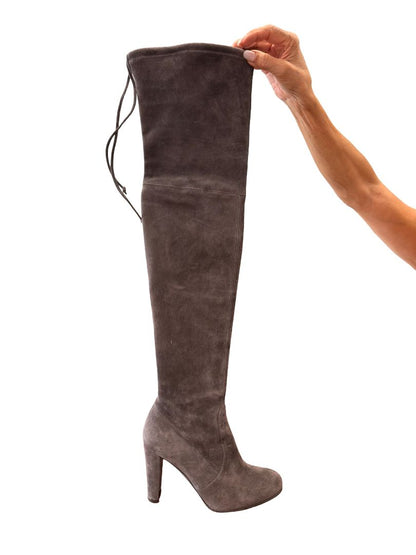Stuart Weitzman Grey Suede Knee High 'Highland' Boots. Size: 36.5