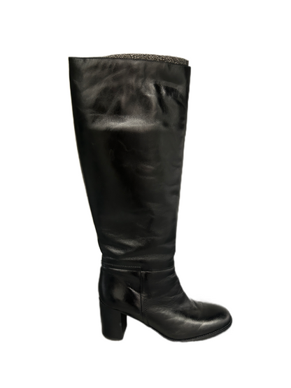 Husk Knee-High Boots in Black Leather. Size: 38