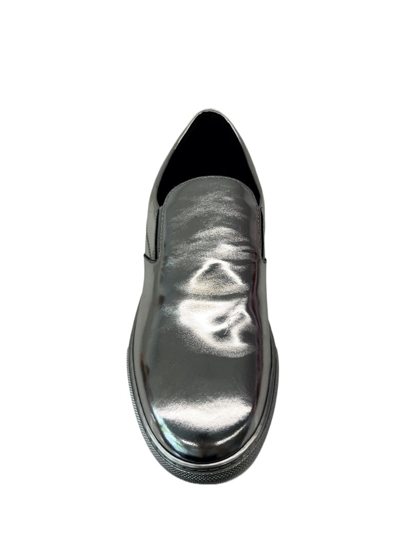 Balenciaga Silver Metallic Sneakers. Size: 37