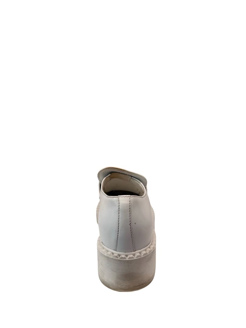 Prada White Leather Slip On Loafers. Size: 39