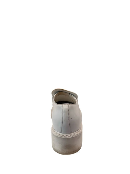 Prada White Leather Slip On Loafers. Size: 39