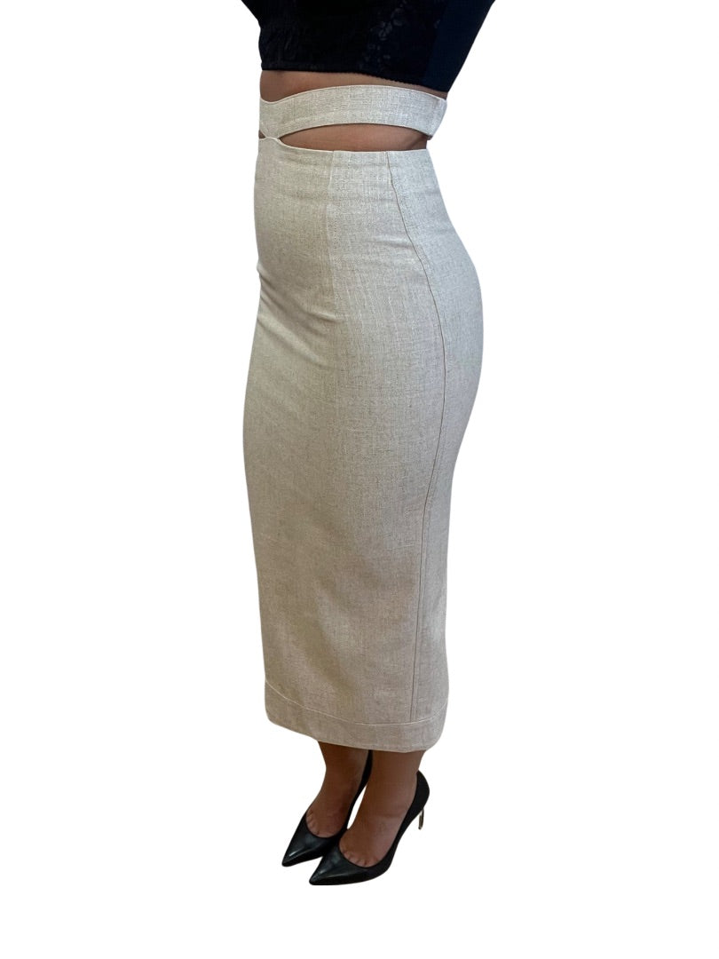 Jacquemus Beige Maxi Skirt w Slit. Size: 6