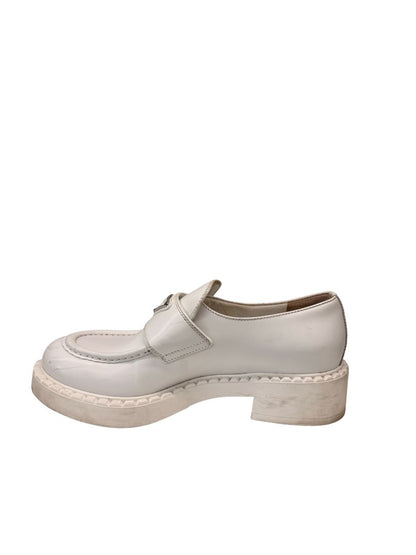 Prada White Leather Slip On Loafers. Size: 39