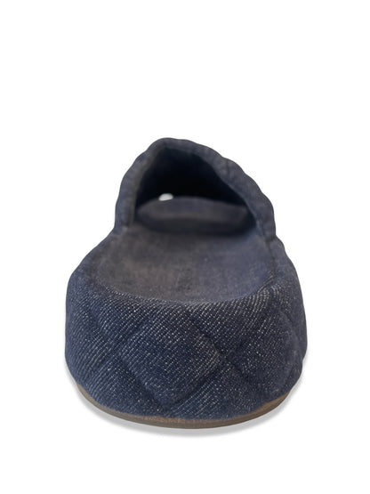 Bottega Veneta Navy Denim Quilted Slides. Size: 37