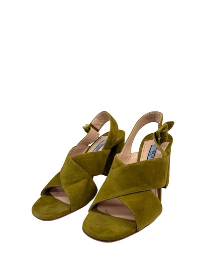 Prada Green Suede Cross Over Heels. Size: 36.5