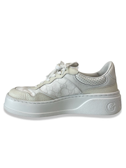 Gucci Cream Chunky Sneaker w/ GG. Size: 38