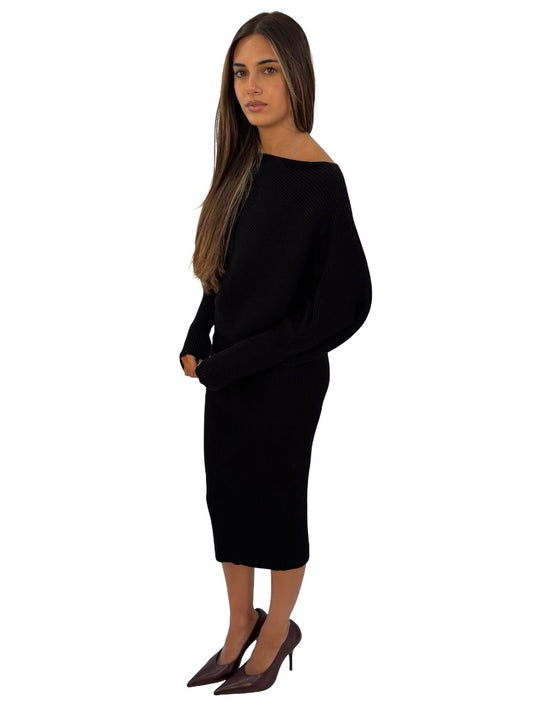 Reiss Black Ribbed Long Sleeve Assymetric Dress. Size: M