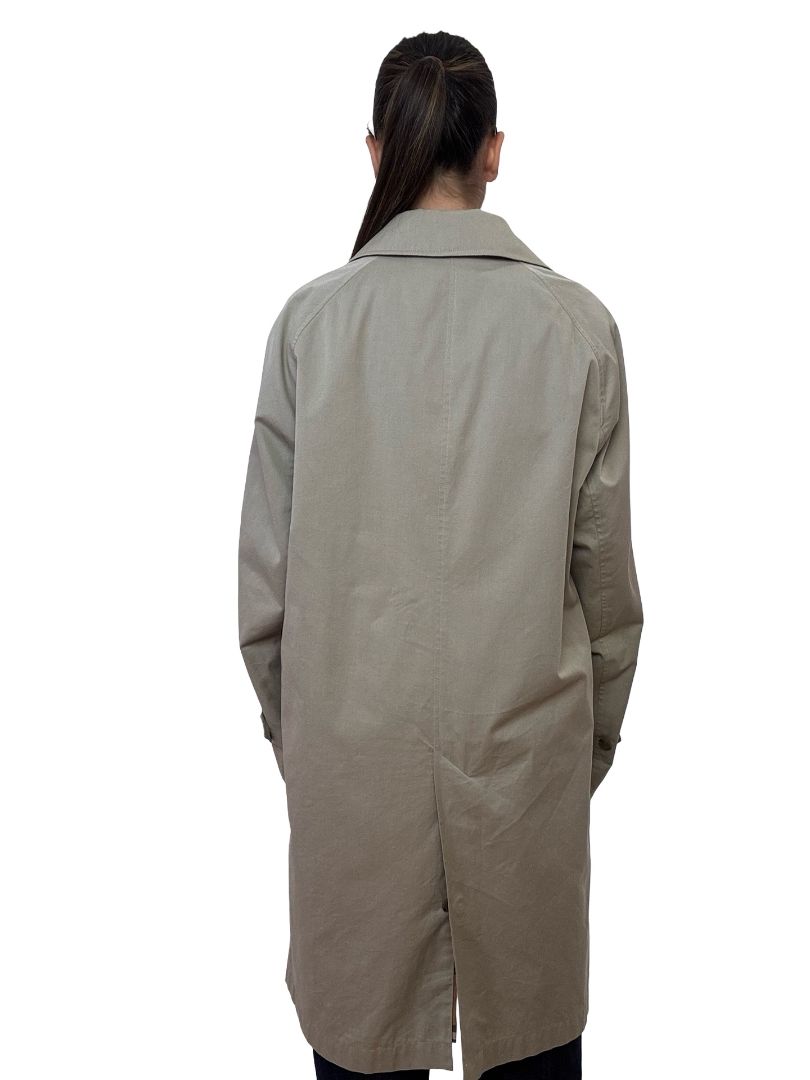 Burberry Beige Medium Length 'Camden' Coat. Size: 8
