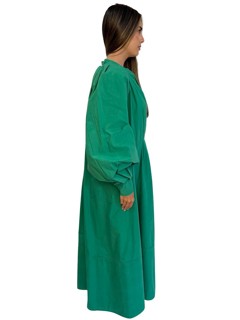 CO Green Waist Pleat Dress. Size: L