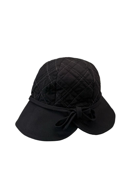 Helen Kaminski Black Quilt Stitch Bucket Hat. Size: O/S