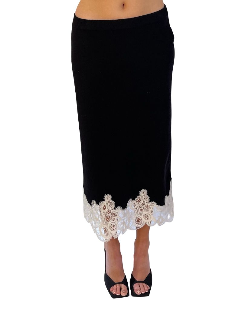 Fabiana Filippi Black / White Wool Blend Lace Trim Skirt. Size: 6