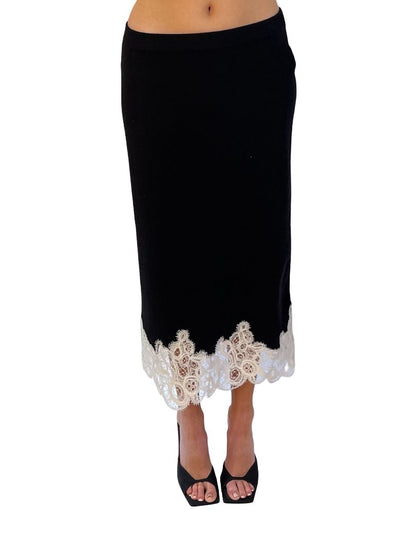 Fabiana Filippi Black / White Wool Blend Lace Trim Skirt. Size: 6