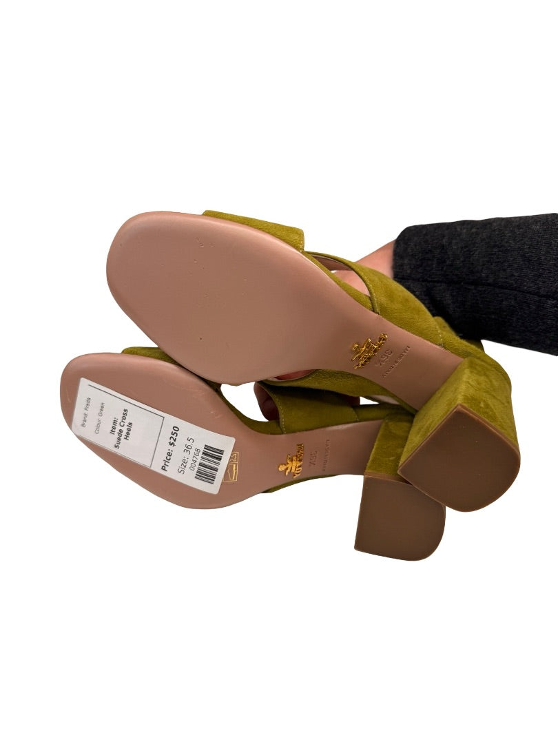 Prada Green Suede Cross Over Heels. Size: 36.5