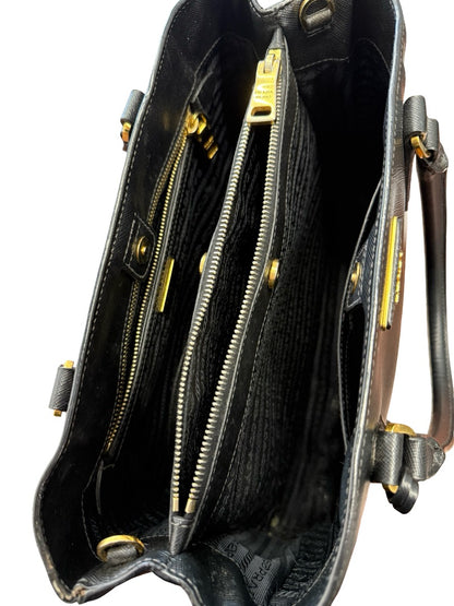 Prada Black 'Galleria' Saffiano Leather Handbag. Size: Large