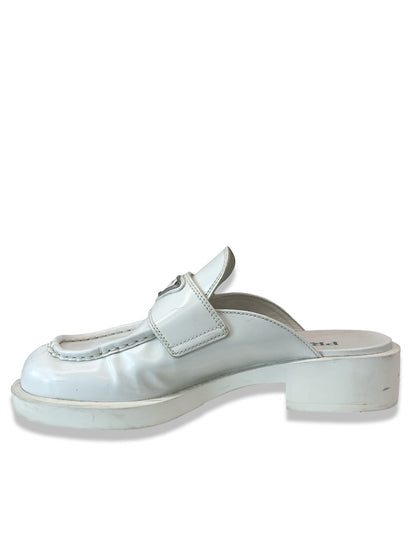 Prada White Leather Loafer Mule. Size: 39