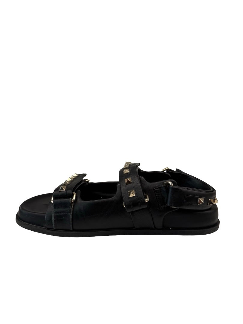 Valentino Garavani Black Rockstud Footbed Sandal. Size: 40