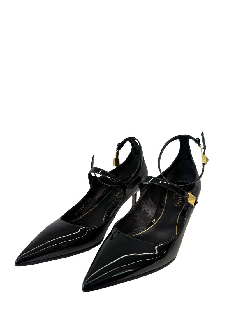 Valentino Garavani Black Patent Rockstud Pumps. Size: 41