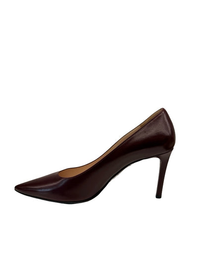 Prada Burgundy Leather Pointed Court Heels. Size: 36.5