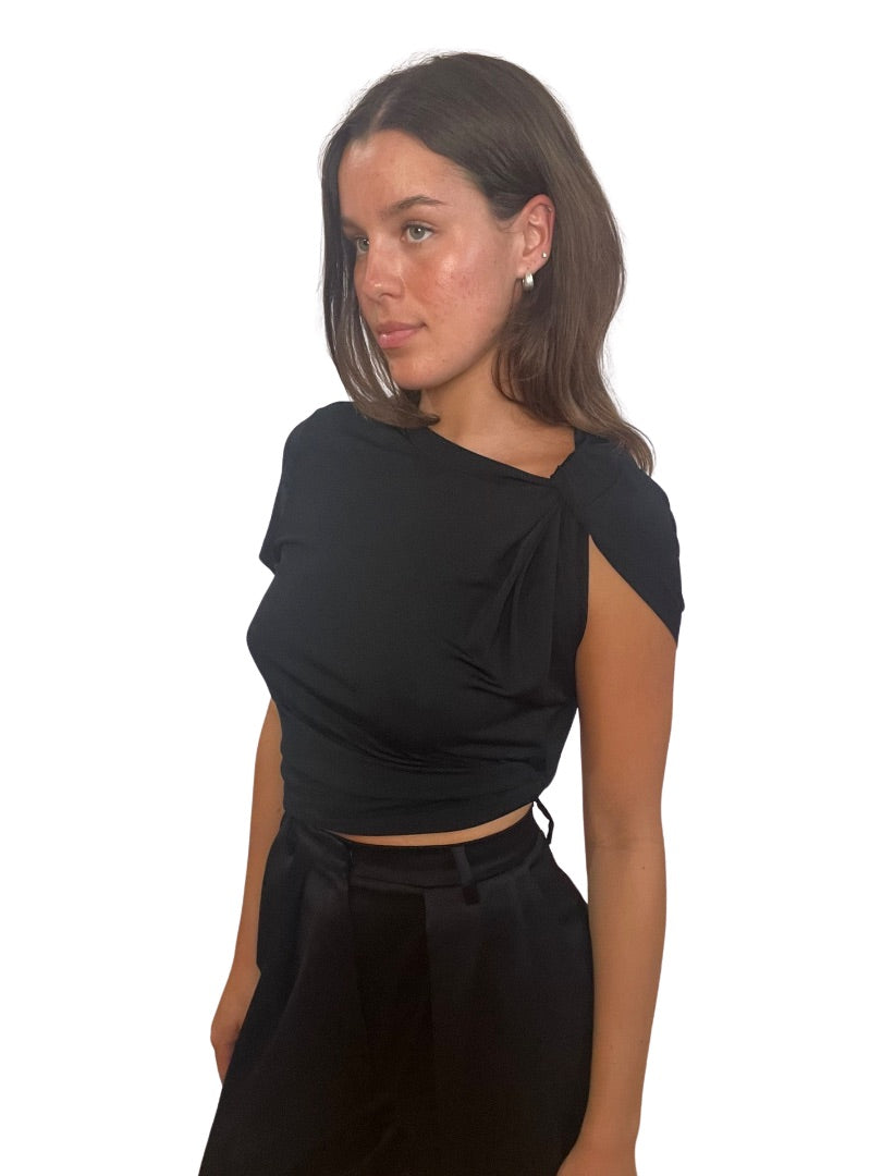 Magda Butrym Black Short Sleeve T-Shirt w Twist Detail. Size: 34