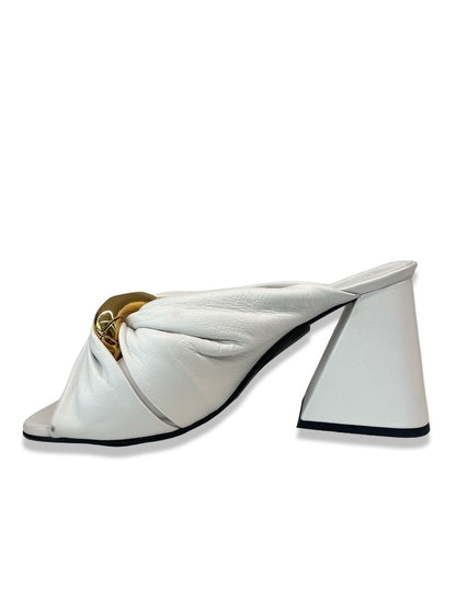 JW Anderson White Chain Link Twist Heel. Size: 40