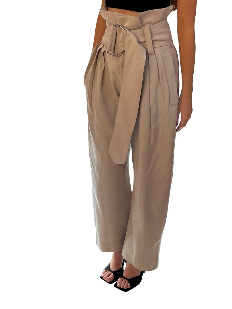 J.W Anderson Neutral Pleated Waist Wide Leg Pants w/ Thick Belt. Size: 4