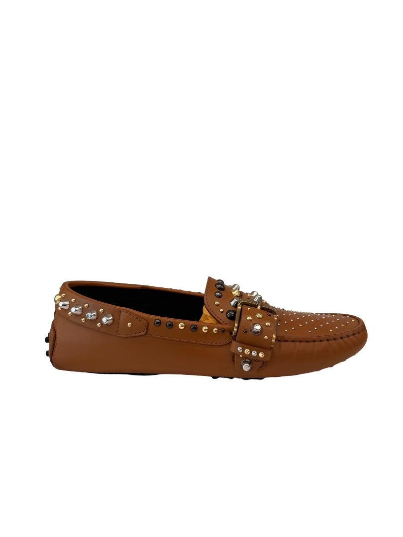 Tod's Tan Gommini Stud Leather Loafer. Size: 39.5