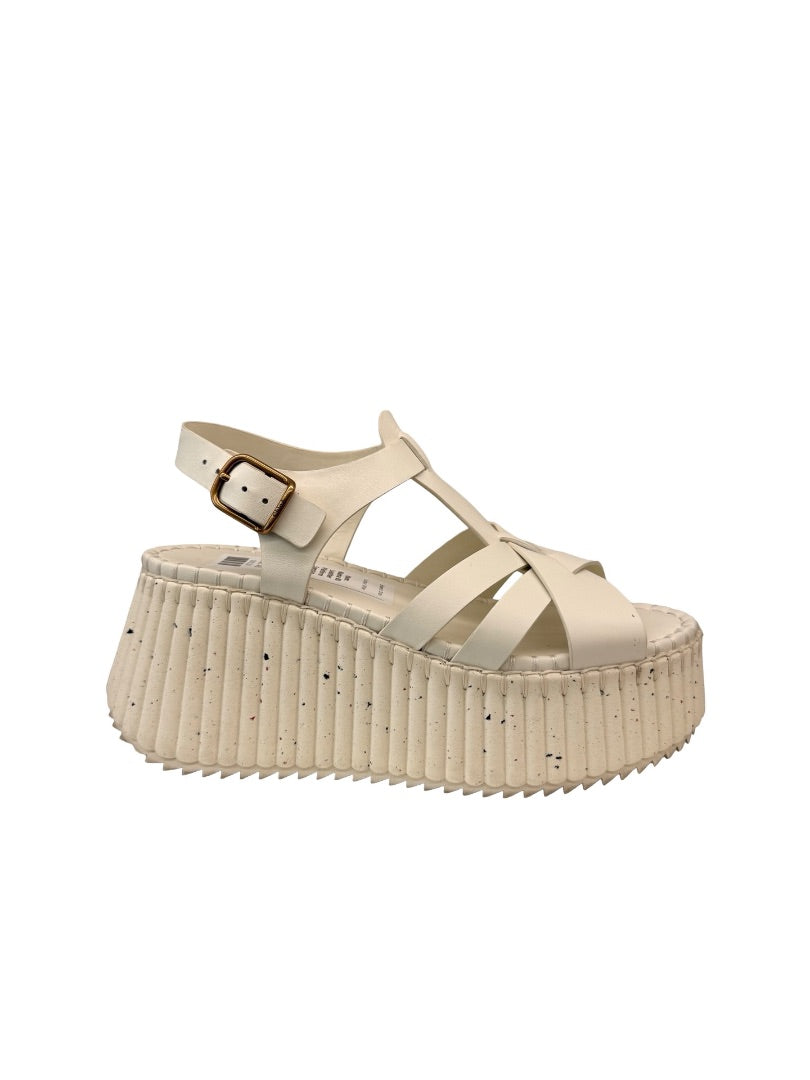 Chloe White Nama 80 Leather Platform Sandals. Size: 40