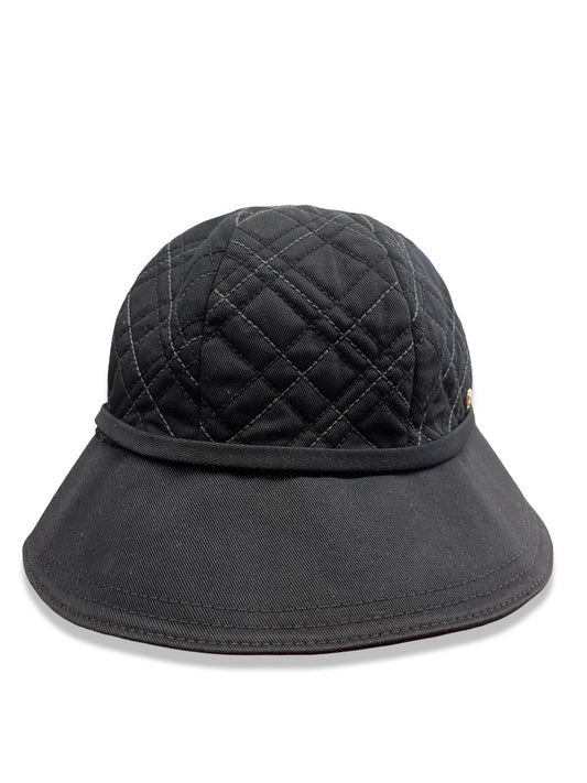 Helen Kaminski Black Quilt Stitch Bucket Hat. Size: O/S