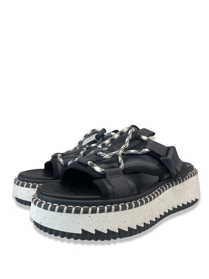 Chloe Black/White Leather 'Lilli' Platform Rope Sandals. Size: 39