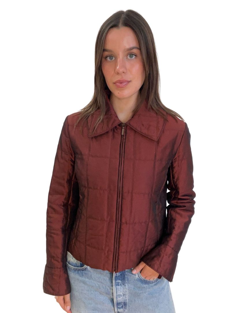 Chanel Red Iridescent Quilted Jacket. Size: 40
