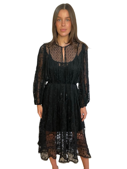 Zimmermann Black Embroidered Dress. Size: 2