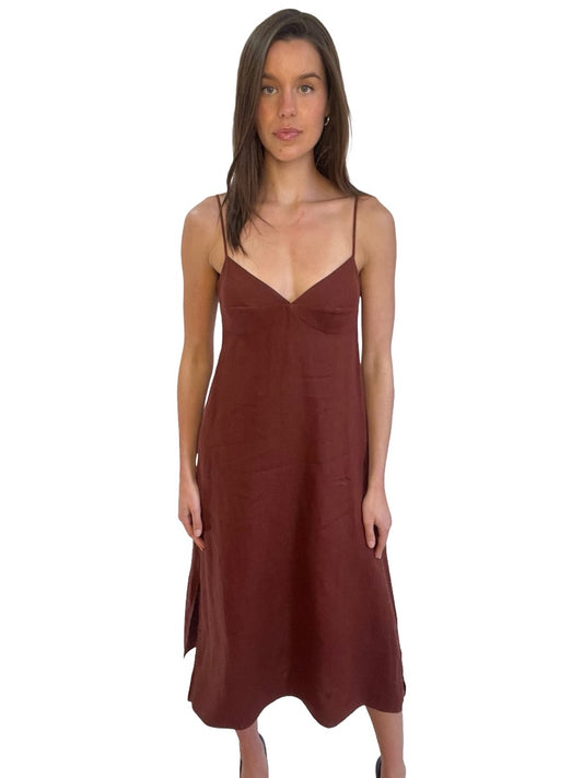 Scanlan Theodore Burgundy Heart Neckline Linen Maxi Dress. Size: 6