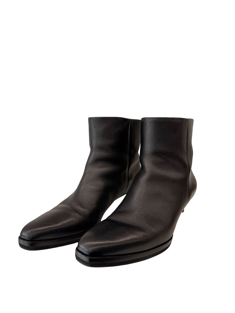 Philip Lim Black Leather Kitten Heel Ankle Boots. Size: 39