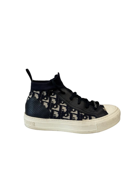 Christian Dior Navy Walk'n'Dior Platform Sneaker. Size: 37