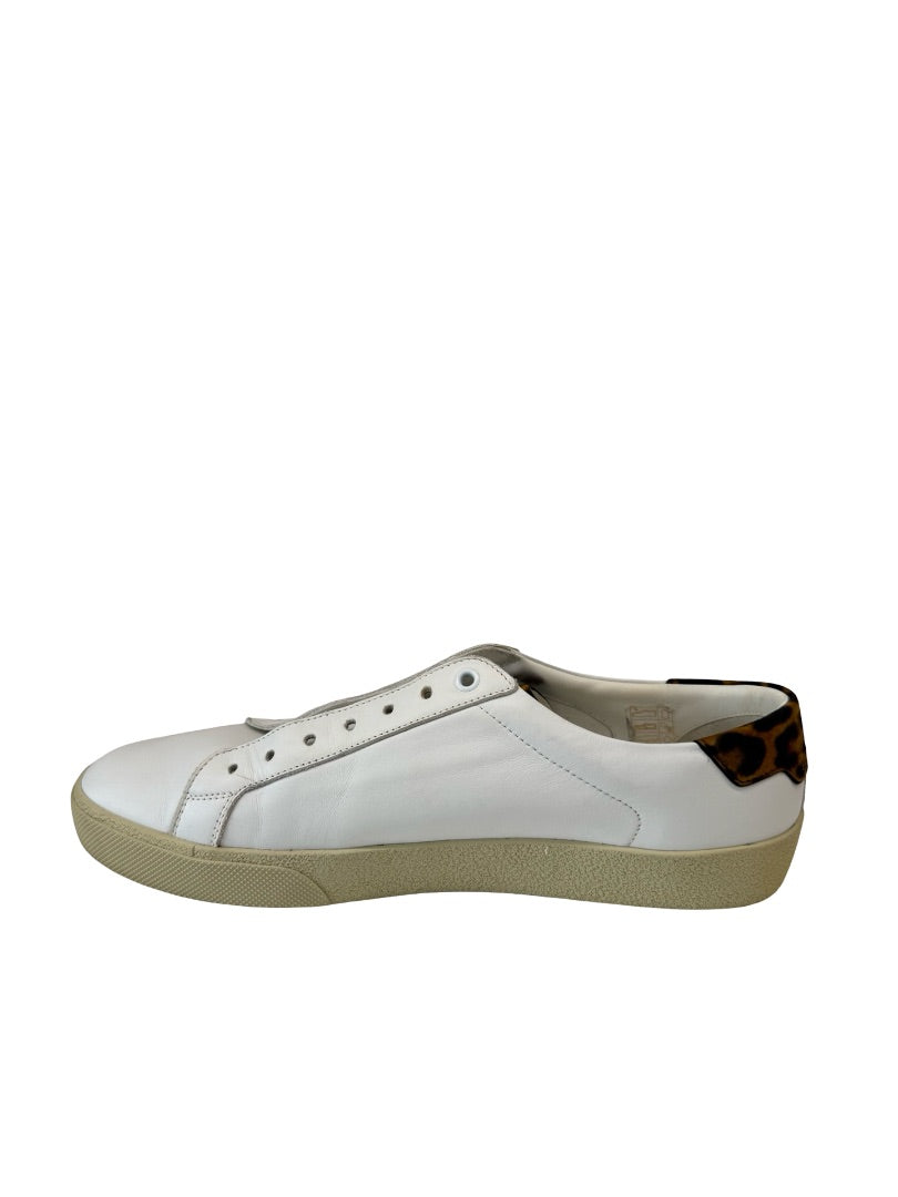 Saint Laurent White 'Court Classic Low Top Leather' Sneakers. Size: 41