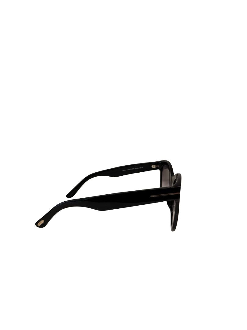 Tom Ford Black/Blue 'FT0870' Wallace' Gradient Sunglasses.