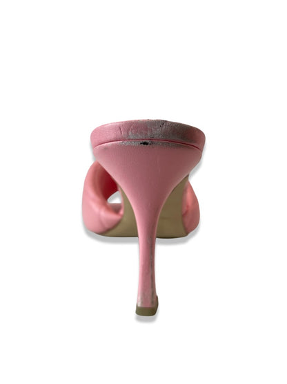 Bottega Veneta Pink Quilted Heels. Size: 40.5