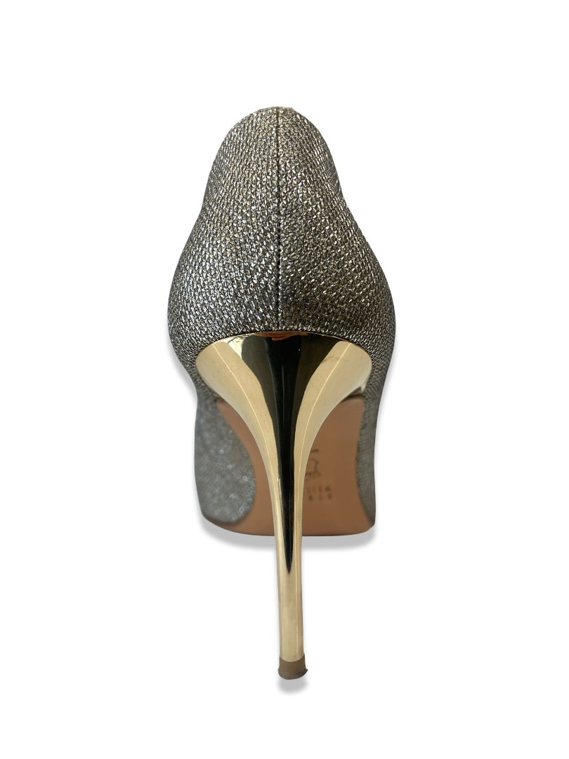 Stuart Weitzman Gold Sparkle Stiletto Heel. Size: 38.5