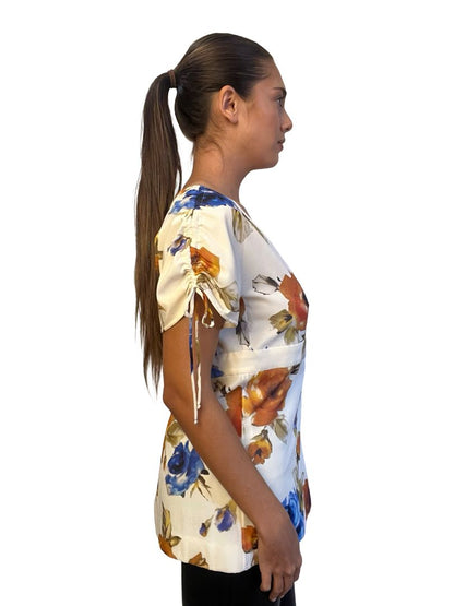 Dolce & Gabbana Off-White / Multi-Colour Floral Print Short Sleeve Blouse. Size: 46